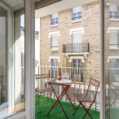 Charles Floquet By Interhome Apartment *
